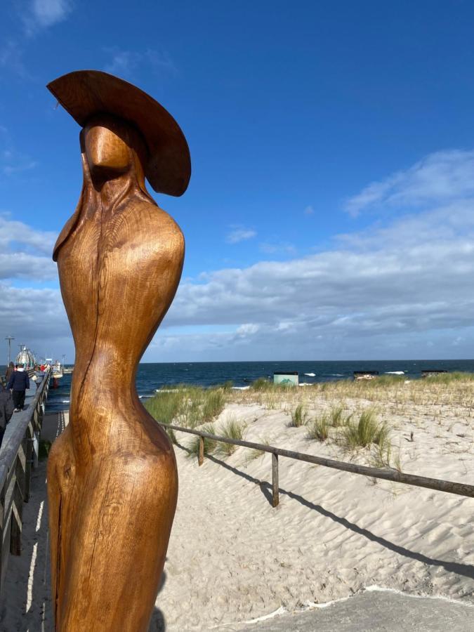 Freistehendes Einfamilienhaus Mit Boddenblick Naehe Ostsee Fuhlendorf  Eksteriør bilde